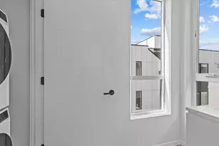 8324 16th Ave NW, Seattle, WA 98117 - Photo 12