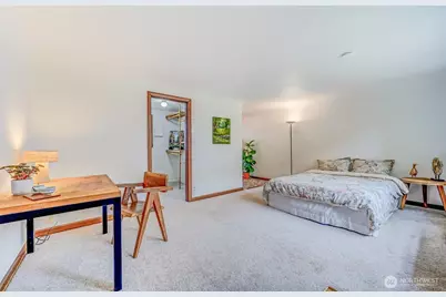 7868 Green Lake Drive N #Unit 9, Seattle, WA 98103 - Photo 2