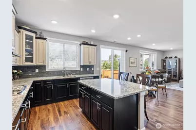 10211 Sentinel Loop, Gig Harbor, WA 98332 - Photo 2