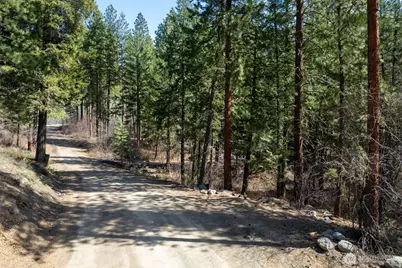 94 Homestead Road, Winthrop, WA 98862 - Photo 8