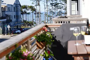 211 Market St, Pacific Beach, WA 98571 - Photo 16