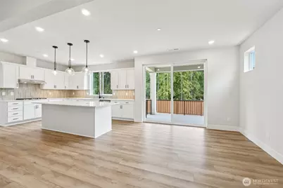 6414 213th (Lot 4) Avenue Ct E, Bonney Lake, WA 98391 - Photo 6