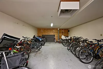 7021 Sand Point Wy #B319, Seattle, WA 98115 - Photo 24