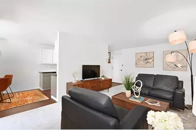 7021 Sand Point Wy #B319, Seattle, WA 98115 - Photo 4