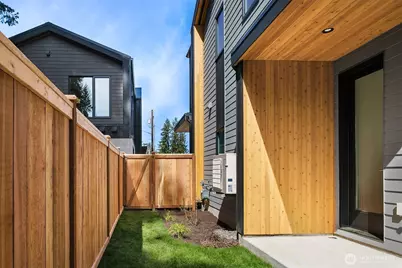 12249 NE 66th Street, Kirkland, WA 98033 - Photo 30