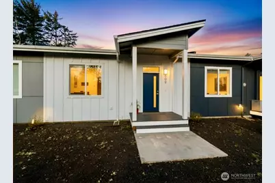 609 Sunset Avenue NE, Ocean Shores, WA 98569 - Photo 1