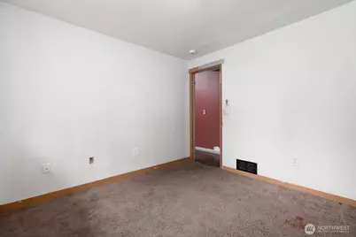 9047 Pepperidge Lane SE, Yelm, WA 98597 - Photo 14