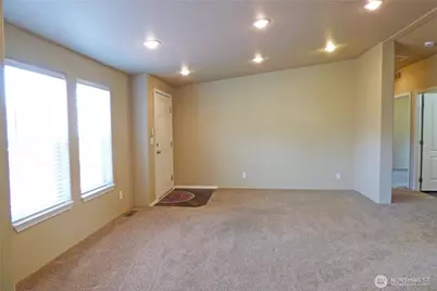 5302 E Eagle Lane SW, Tumwater, WA 98512 - Photo 8