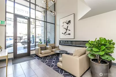 76 Cedar Street #207, Seattle, WA 98121 - Photo 28