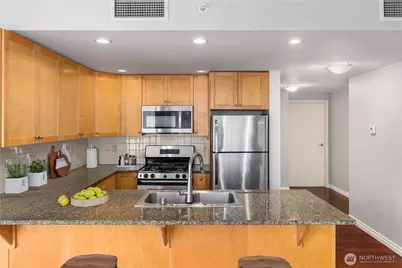 1420 Terry Avenue #408, Seattle, WA 98101 - Photo 8