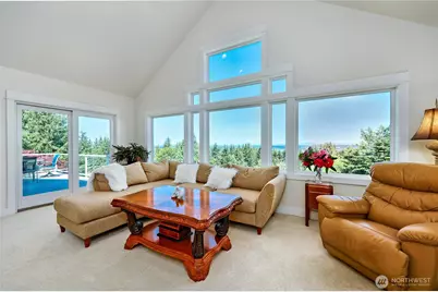 124 Hoods View Court, Port Ludlow, WA 98365 - Photo 10