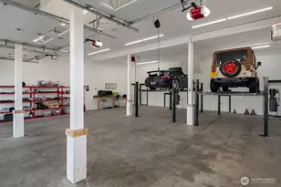 11104 238th St E, Graham, WA 98338 - Photo 34