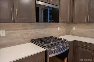 13604 187 St E, Puyallup, WA 98374 - Photo 6