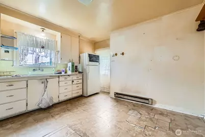 621 Daley Street, Edmonds, WA 98020 - Photo 8