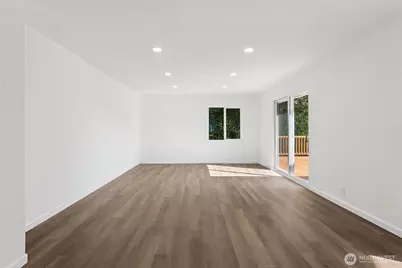 1720 N Wycoff Avenue, Bremerton, WA 98312 - Photo 24