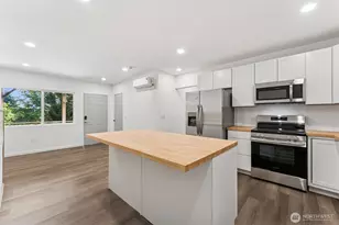 1720 N Wycoff Ave, Bremerton, WA 98312 - Photo 14