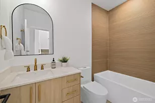 8324 16th Ave NW, Seattle, WA 98117 - Photo 16