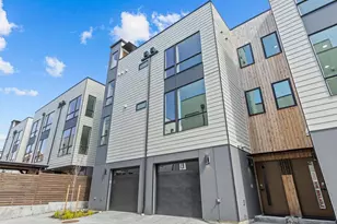 8324 16th Ave NW, Seattle, WA 98117 - Photo 2