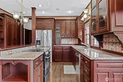 2409 Sunrise Street, Kelso, WA 98626 - Photo 16