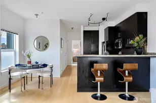 1026 NE 65th St, Seattle, WA 98115 - Photo 10