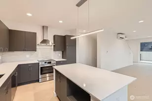 1327 N 185th, Shoreline, WA 98133 - Photo 6