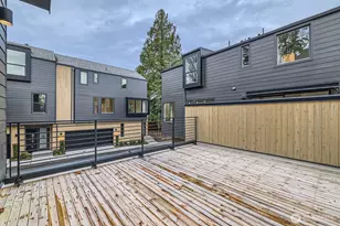 1327 N 185th, Shoreline, WA 98133 - Photo 24