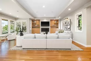 3327 Evergreen Point Rd, Medina, WA 98039 - Photo 10