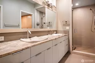 3327 Evergreen Point Rd, Medina, WA 98039 - Photo 22