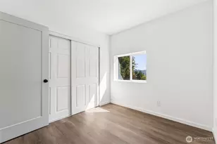 1720 N Wycoff Ave, Bremerton, WA 98312 - Photo 12