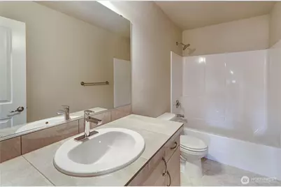 18218 37th Avenue E, Tacoma, WA 98446 - Photo 16
