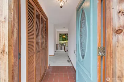 6255 Turkey Hill Road, Clinton, WA 98236 - Photo 6