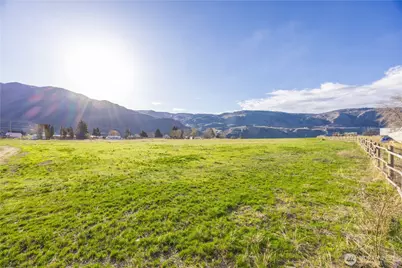 123 Chelan Falls, Chelan Falls, WA 98817 - Photo 24