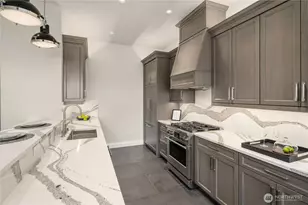 7254 N Mercer Way, Mercer Island, WA 98040 - Photo 30