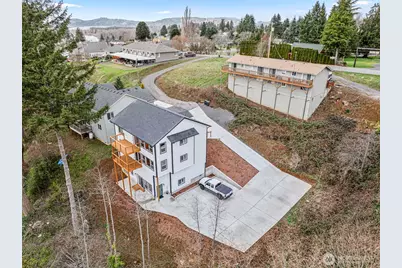 572 Columbia Street, Cathlamet, WA 98612 - Photo 2