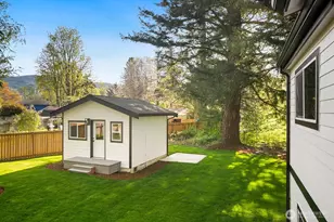 7611 Harding Pl SE, Snoqualmie, WA 98065 - Photo 26