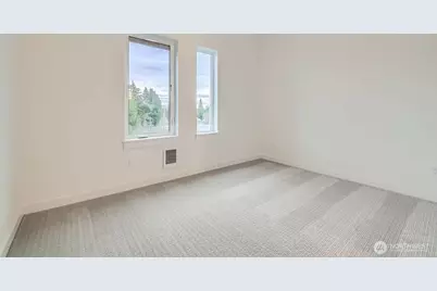 1327 N 185th #C, Shoreline, WA 98133 - Photo 16