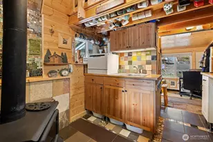 165 Nisqually Way, Ashford, WA 98304 - Photo 12