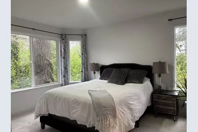 11703 NE 80th Street #D3, Kirkland, WA 98033 - Photo 14