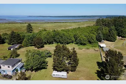 114 E Bayview Lane, Westport, WA 98595 - Photo 1