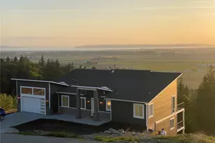 20555 Benson Rdg Ln, Mount Vernon, WA 98274 - Photo 2