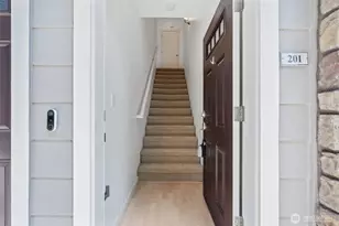 10757 NE Red Wing Way, Hillsboro, OR 97006 - Photo 6