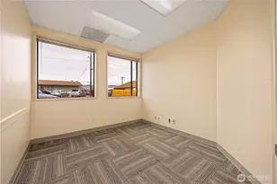 325 N Chelan Ave, Wenatchee, WA 98801 - Photo 14