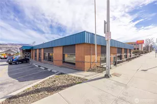 325 N Chelan Ave, Wenatchee, WA 98801 - Photo 6