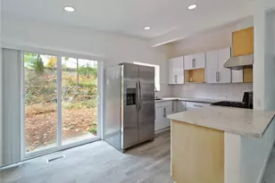 14808 SE Allen Rd., Bellevue, WA 98006 - Photo 18