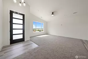 1154 E Mt Hood St, Othello, WA 99344 - Photo 4