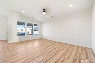 1209 E Mt Hood St, Othello, WA 99344 - Photo 10