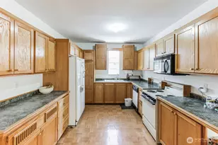 253 Clark St, Blaine, WA 98230 - Photo 18