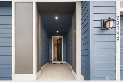 23743 Marinwood Circle NE #02812, Kingston, WA 98346 - Photo 2