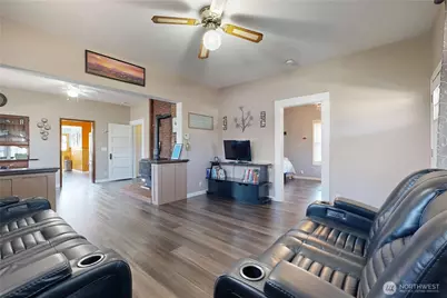 [Address not provided], Milton-Freewater, OR 97862 - Photo 2