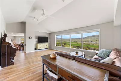 940 Sunrise Heights Road, Okanogan, WA 98840 - Photo 8